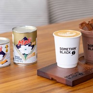 SOMETHIN' BLACK coffee & bakery พระโขนง คลองตัน