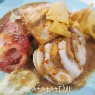 เมนูของร้าน ANAS HALAL FOOD ตลาด อตก.