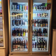 Tentis Craft Burgers เรวดี