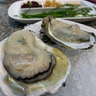 กุ้งเผา สะใภ้ริมน้ำ ตลาดกลางอยุธยา