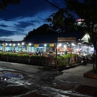 ลาบร้อยเอ็ดเสือเคหะ