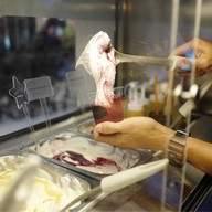 พลีสโยเกิร์ต บาร์ สยามสแควร์วัน