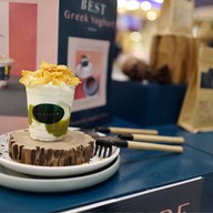 พลีสโยเกิร์ต บาร์ สยามสแควร์วัน