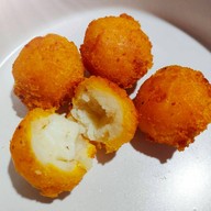 ครัวบีเวล ข้าวหมูทอด