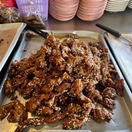 เอกทิพย์โชคดี