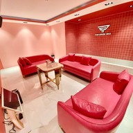 Top House Bangkok KTV