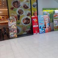 หน้าร้าน รุ่มรวยก๋วยเตี๋ยวไก่ สาขาบิ๊กซีบางพลี Big C Bangpee