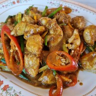 เจ๊จ้อน