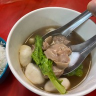 หมูตุ๋นเยาวราช