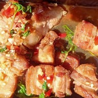 เมนูของร้าน ข้าวเหนียวหมูทอด