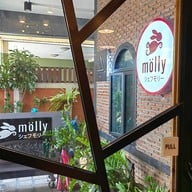 มอลลี่เค้กนุ่ม รัชโยธิน