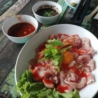 เมนูของร้าน ลาบยโสเทพรักษ์ ตัดใหม่เทพรักษ์-สะพานใหม่