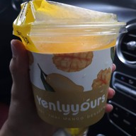 Yenly Yours เซ็นทรัลลาดพร้าว