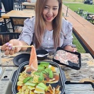 เนินนุ่มคาเฟ่