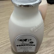 ปานขวัญแดรี่ฟาร์ม บ้านโป่ง