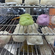 ซาลาเปาเจ๊โส่ย