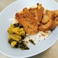 ข้าวขาหมูนายกวง