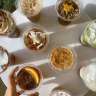 Vanille cafe & bakery แยกวัดหนองบัว