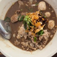 ราชานู้ดเดิ้ล