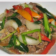 เมนูของร้าน ครัวบ้านๆ รสชาดเข้มข้น ท่าข้าม