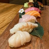Uchi Japanese Gastro Bar Punna Residences