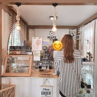 บรรยากาศ BEARY COFFEE & MATCHA บางแสน