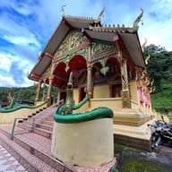 วัดบ่อหลวง