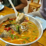 เมนูของร้าน ครัวหัวสะพาน (สะพานปลาบ้านแหลม)