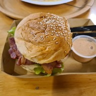 เมนูของร้าน CLASS Cafe' วัดบูรพ์