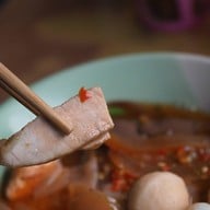 เตี้ย เย็นตาโฟ