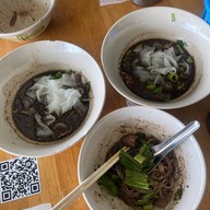 ร้านก๋วนเตี๋ยวเรือ ป.ประทีป (ประชาอุทิศ131 ) ซ.ประชาอุทิศ131