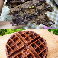 M&pwaffle บ้าบิ่นมะพร้าวอ่อน วงเวียนสุนทรภู่