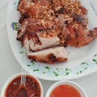 เมนูของร้าน ไพบูลย์ไก่ย่าง-ไก่ย่างหนังกรอบ ต้นตำรับสิงห์บุรี สิงห์บุรี