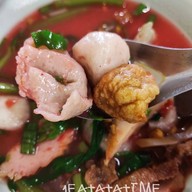 เมนูของร้าน ก๋วยเตี๋ยวปลาเฮียตง
