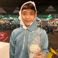 เมนูของร้าน ปั่นโป๋ มะพร้าวเผานมสด หน้าตลาด The market เนินพลับหวาน