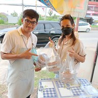 บ้าบิ่นคุณชาย บ้าบิ่นวาฟเฟิล