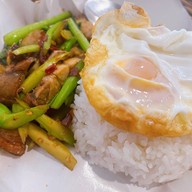 กะเพราอโยธยา สกลนคร สกลนคร