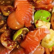 ร้านสามกอ ส้มตำ-ยำ-อาหารตามสั่ง ติดร้านซ่อมมอไศค์บ้านเอื้ออาทรซอยคุณพระ