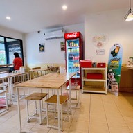 กะเพราอโยธยา สกลนคร สกลนคร