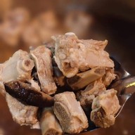 บรรยากาศ ร้านข้าวต้มปลาโคตรเก๋า หทัยราษฏร์ 37