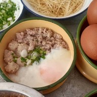 กินกับไก่