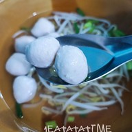 เมนูของร้าน ลูกชิ้นน้ำใสตาแก้ว ท่ายาง