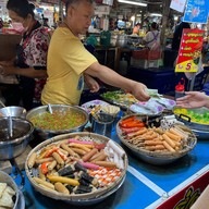 ตลาดโฮมสระครก