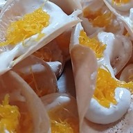 ขนมเบื้องร้านการ์ตูนในตลาดเทศบาล