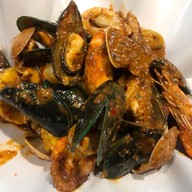 กินเล่น บนคอนโด รีเจ้นท์โฮม บางซ่อน