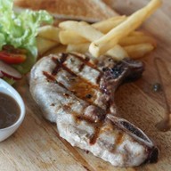 JBull Steak Bar & More