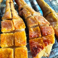 ร้านอิวหางหมูอบโอ่งระเบิดบ้านแพ้ว สาขาพระพมุทรเจดีย์ พระสมุทรเจดีย์