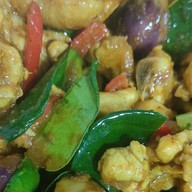 ฮาลาล Food box เมืองทองธานี มีสาขาเดียว