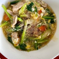 เมนูของร้าน สุขสบาย ขายเตี๋ยว