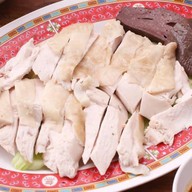 ตู้ข้าวมันไก่ สาขาทองหล่อ